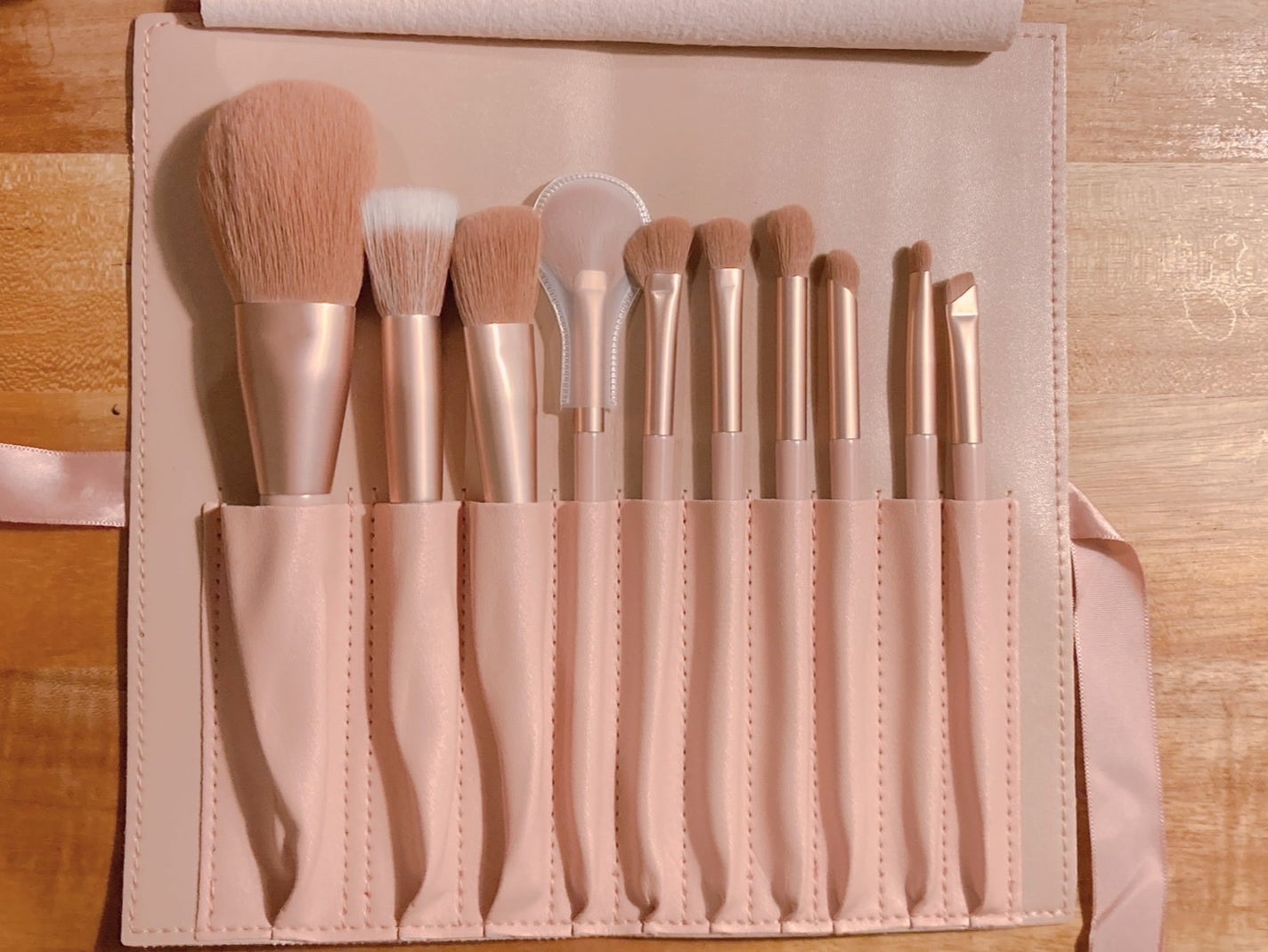 コトノコト on LIPS 「今回はメイク編!!メイクブラシがほしくて買ってもらいました😆昨..」(3枚目)