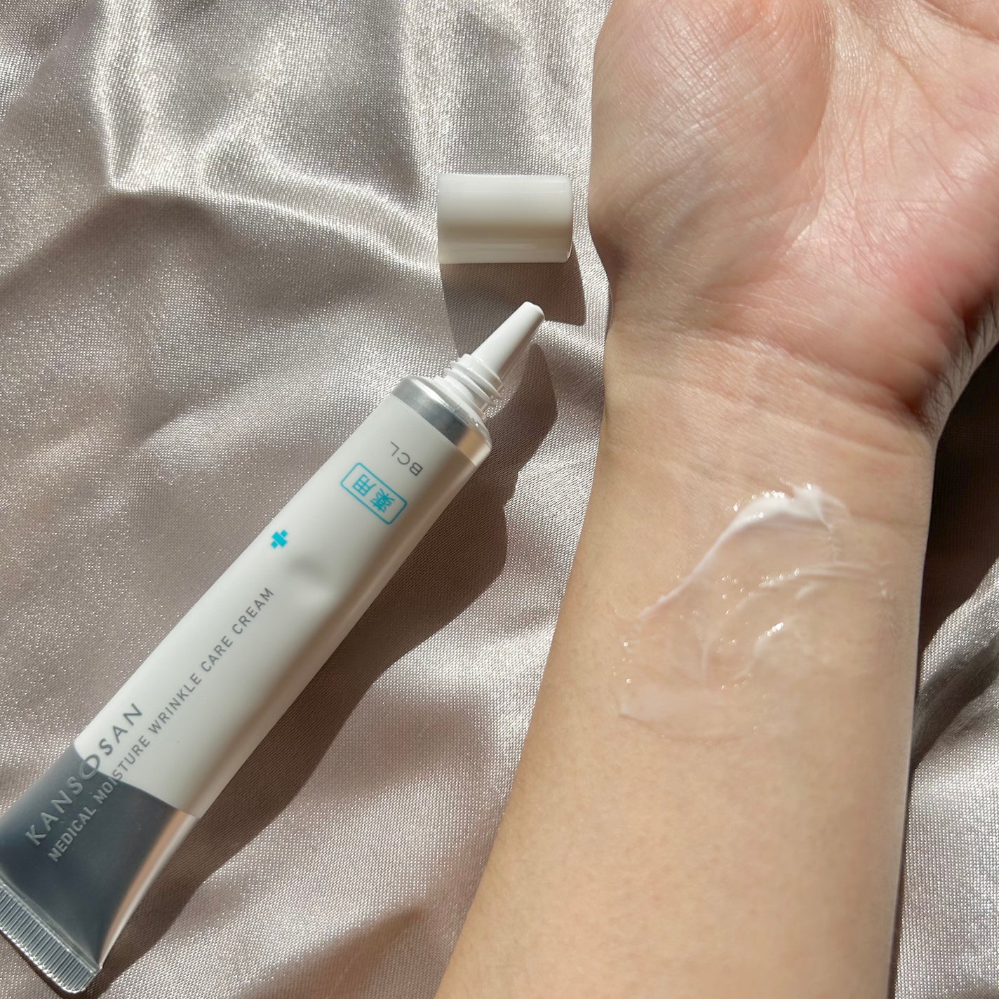 乾燥さん 薬用リンクルケアクリーム 【医薬部外品】/乾燥さん/フェイスクリームを使ったクチコミ(6枚目)