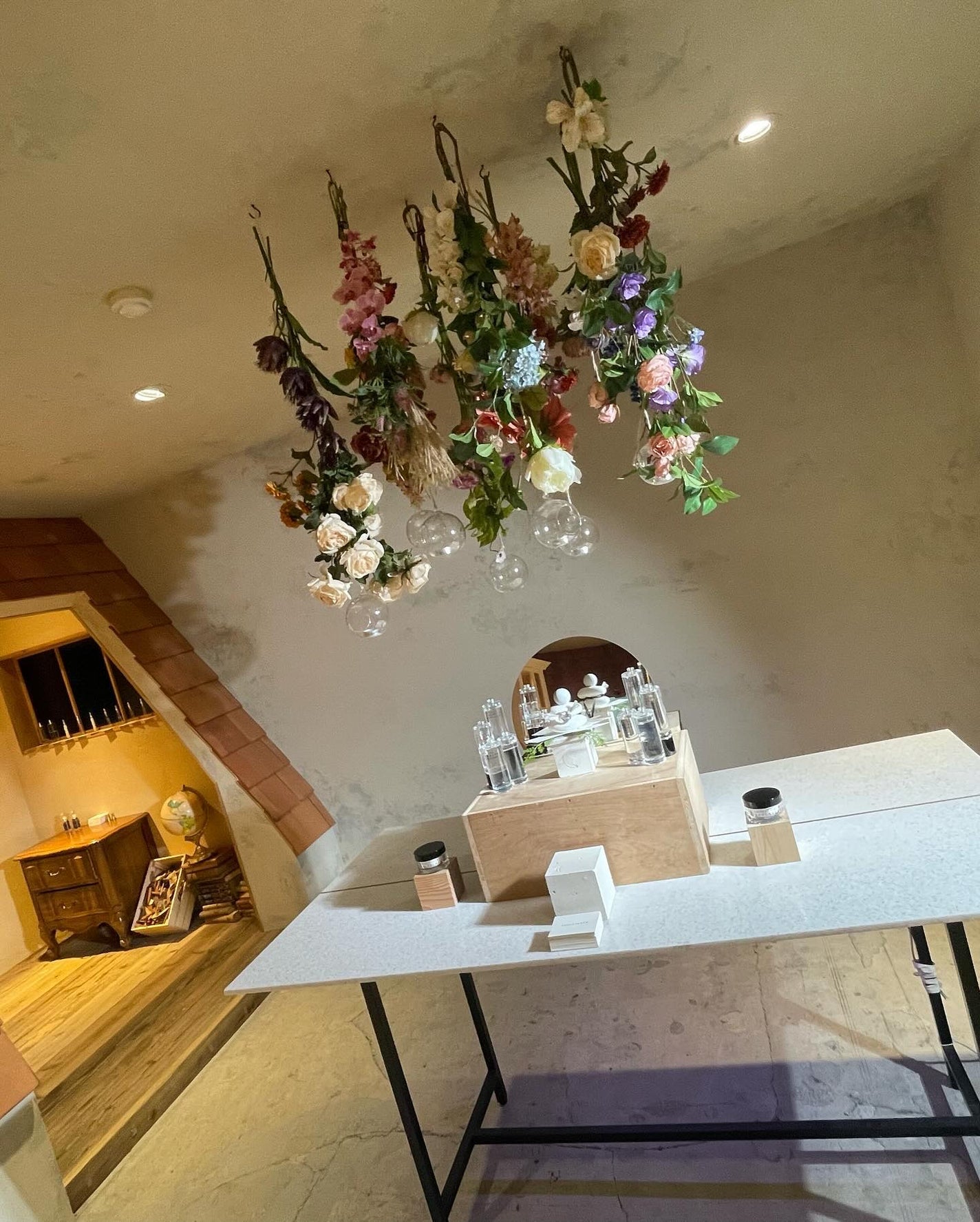 ぱすかる on LIPS 「出会いはあれこれ5年前🎶友人が購入するのを付き合ってライチの香..」(2枚目)