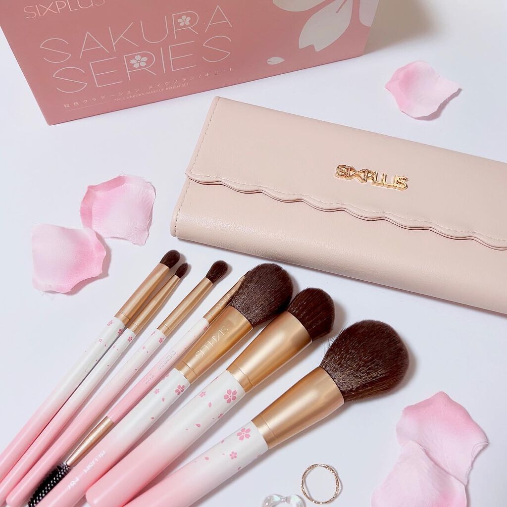 SIXPLUS 桜色グラデーション　メイクブラシ 7本セット/SIXPLUS/メイクブラシを使ったクチコミ（1枚目）
