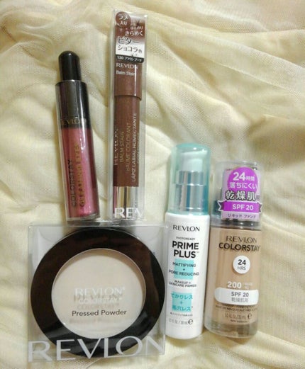 カラーステイ プレスト パウダー N 880 フィニッシングパウダー/REVLON/プレストパウダーを使ったクチコミ(2枚目)