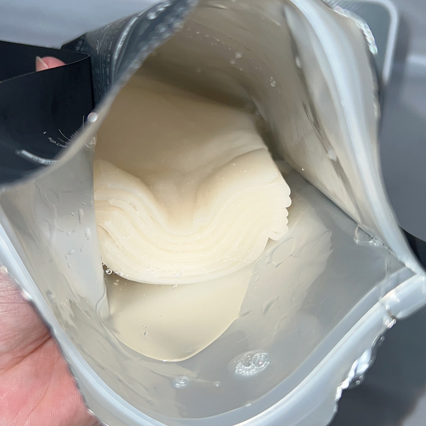 シートマスク ヒト幹細胞×VC200/CICIBELLA/シートマスク・パックを使ったクチコミ（2枚目）