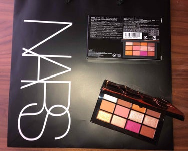 アフターグロー アイシャドーパレット/NARS/アイシャドウパレットを使ったクチコミ（2枚目）