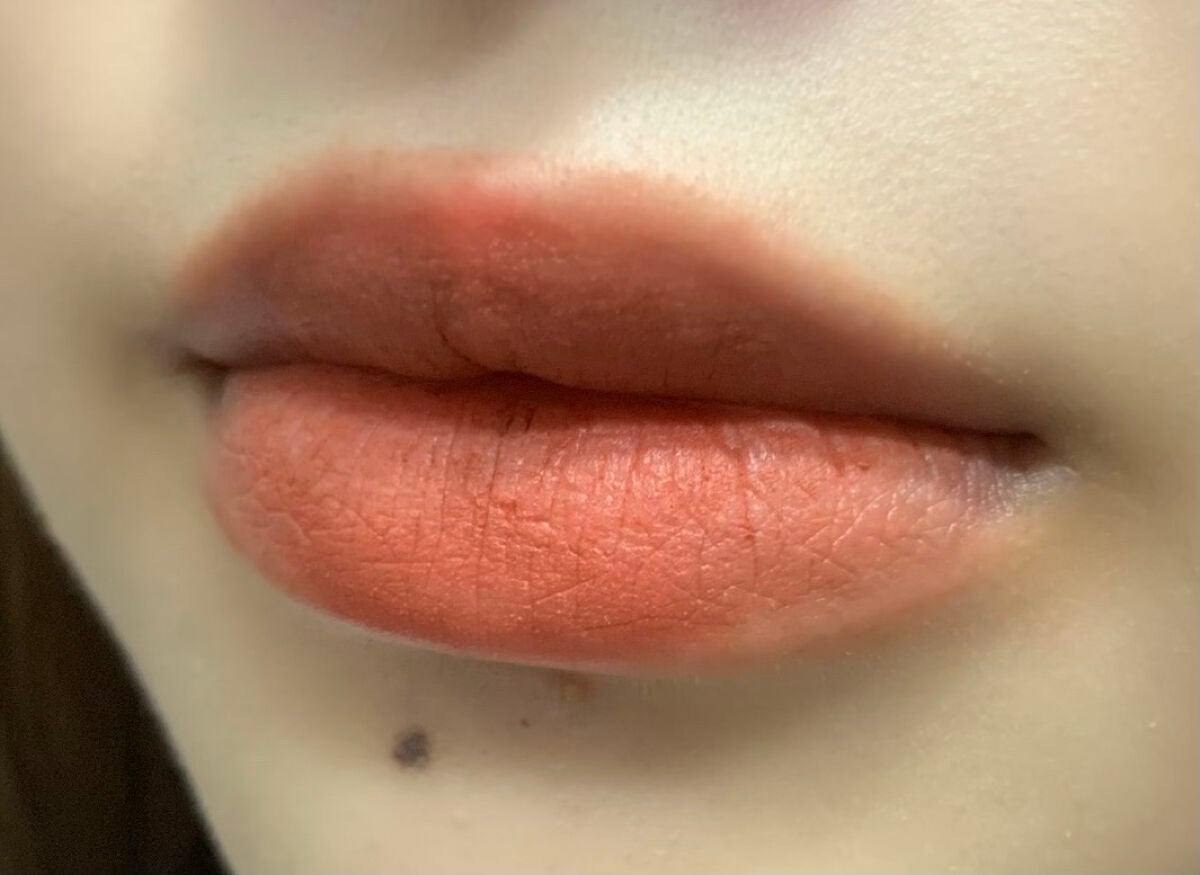 パウダー キス リキッド リップカラー/M・A・C/口紅を使ったクチコミ(4枚目)