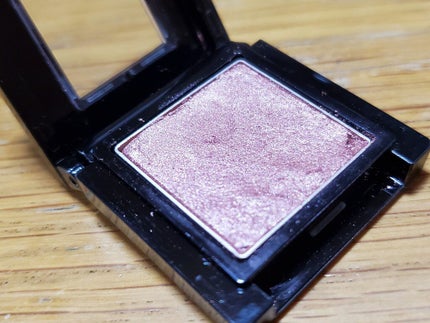 シャドーカスタマイズ/MAJOLICA MAJORCA/単色アイシャドウを使ったクチコミ(3枚目)