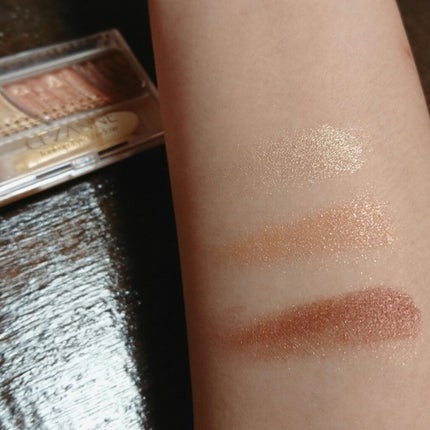 トーンアップアイシャドウ/CEZANNE/アイシャドウパレットを使ったクチコミ(2枚目)