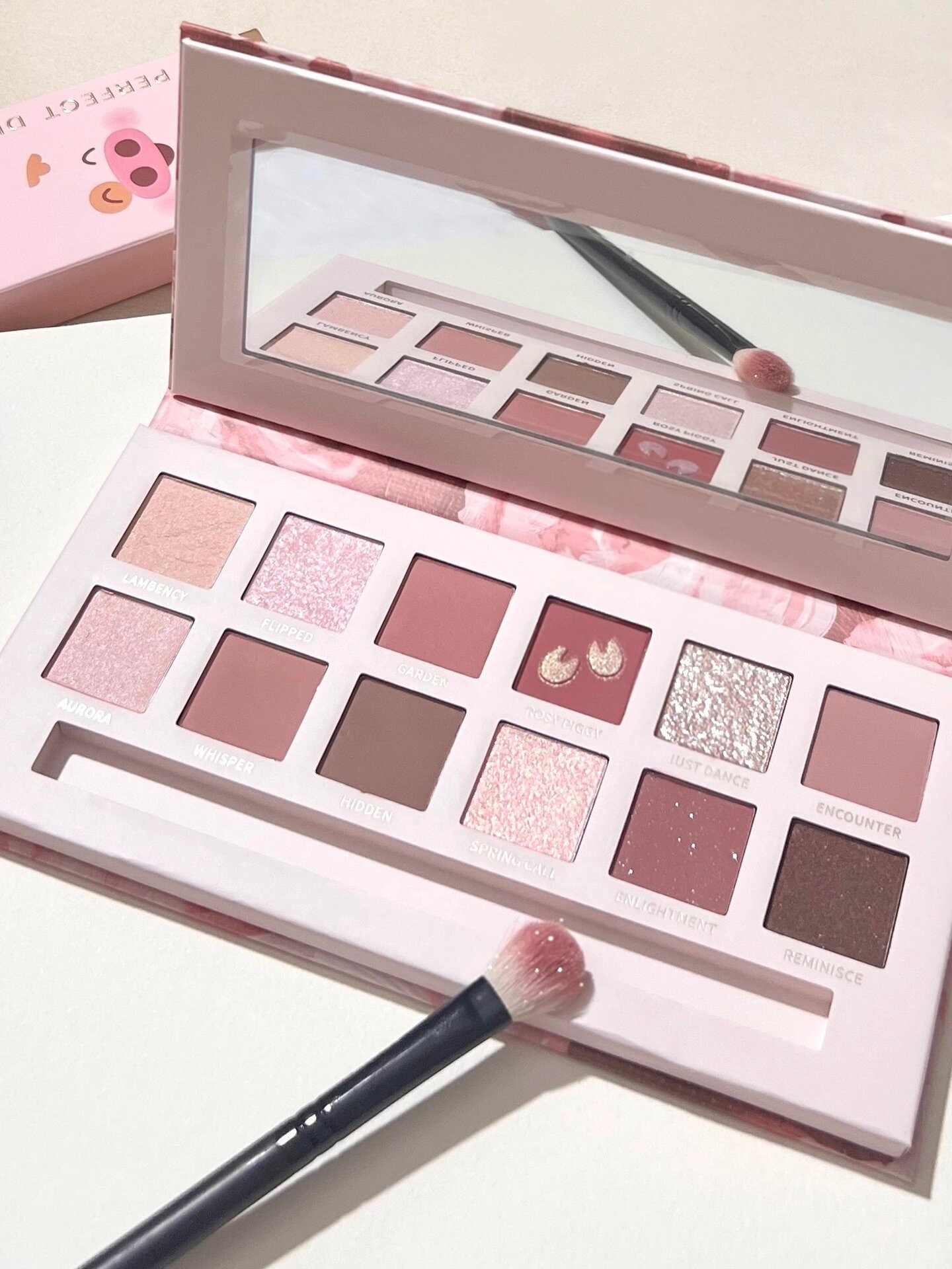 エクスプローラ12色 動物アイシャドウパレット/PERFECT DIARY/アイシャドウパレットを使ったクチコミ（1枚目）