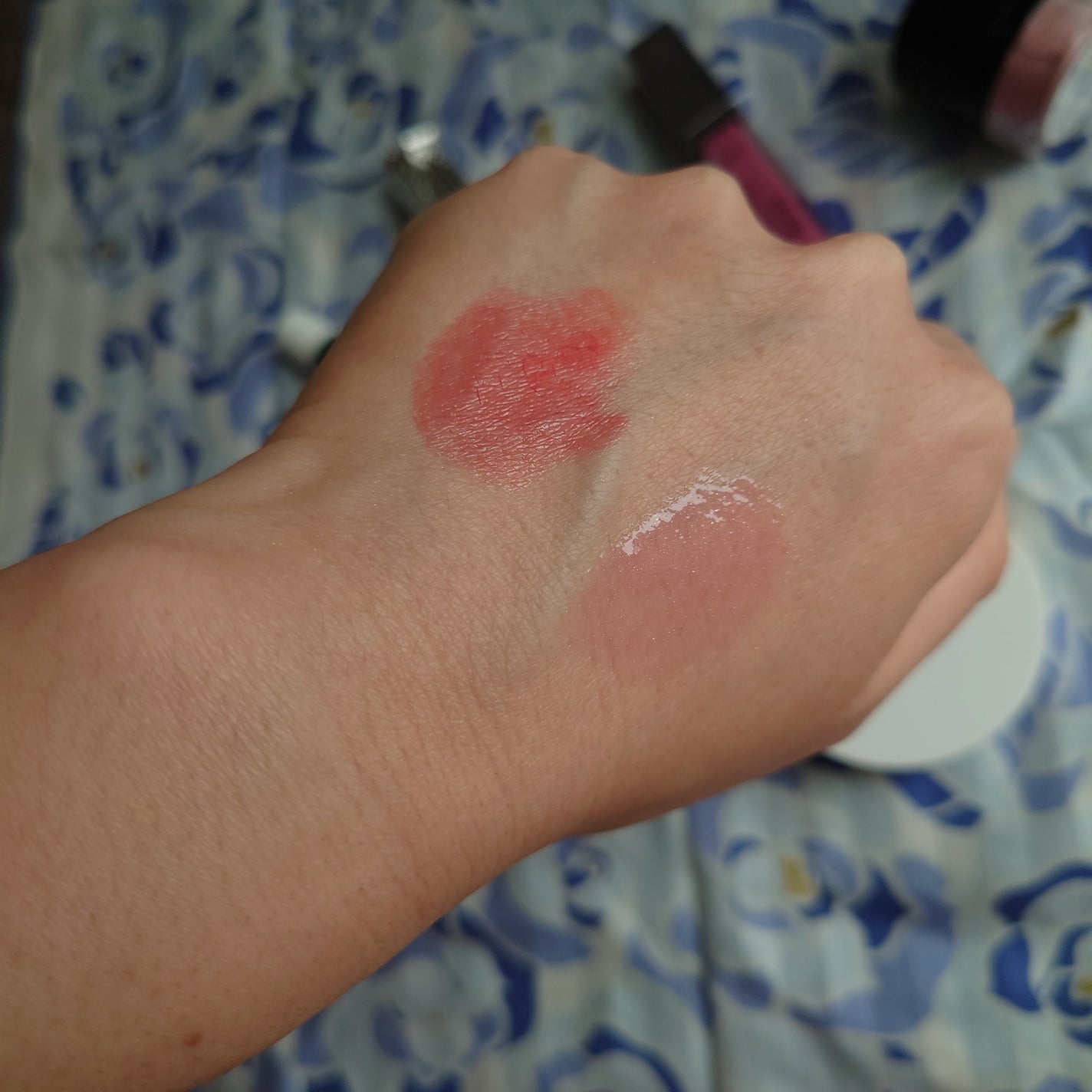 ポンポンミネラルチーク/エトヴォス/パウダーチークを使ったクチコミ(2枚目)