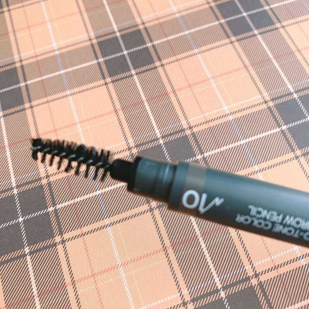 ツートンカラーアイブロウペンシル/GENE TOKYO/アイブロウペンシルを使ったクチコミ(8枚目)