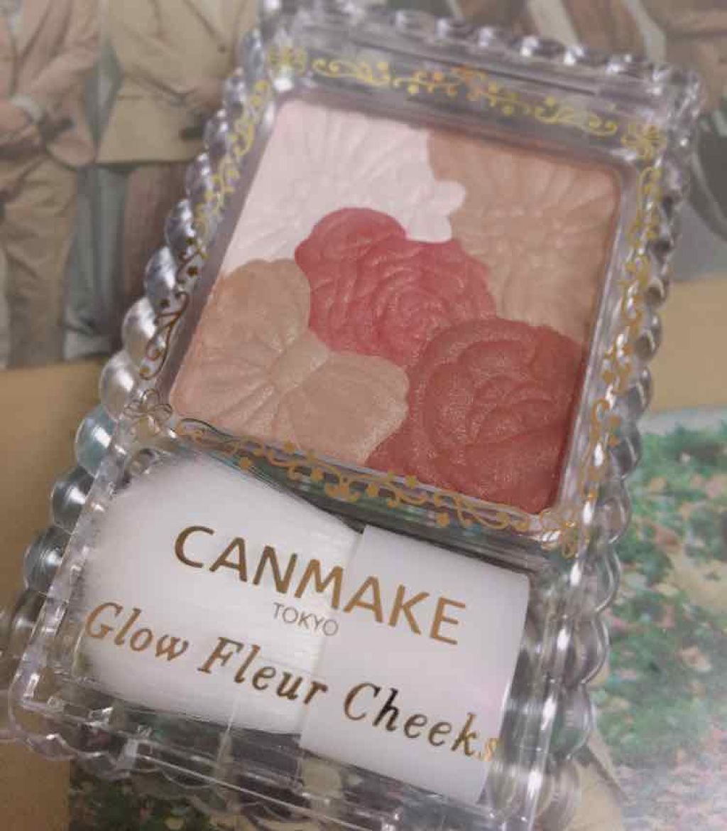 グロウフルールチークス/キャンメイク/パウダーチークを使ったクチコミ(1枚目)
