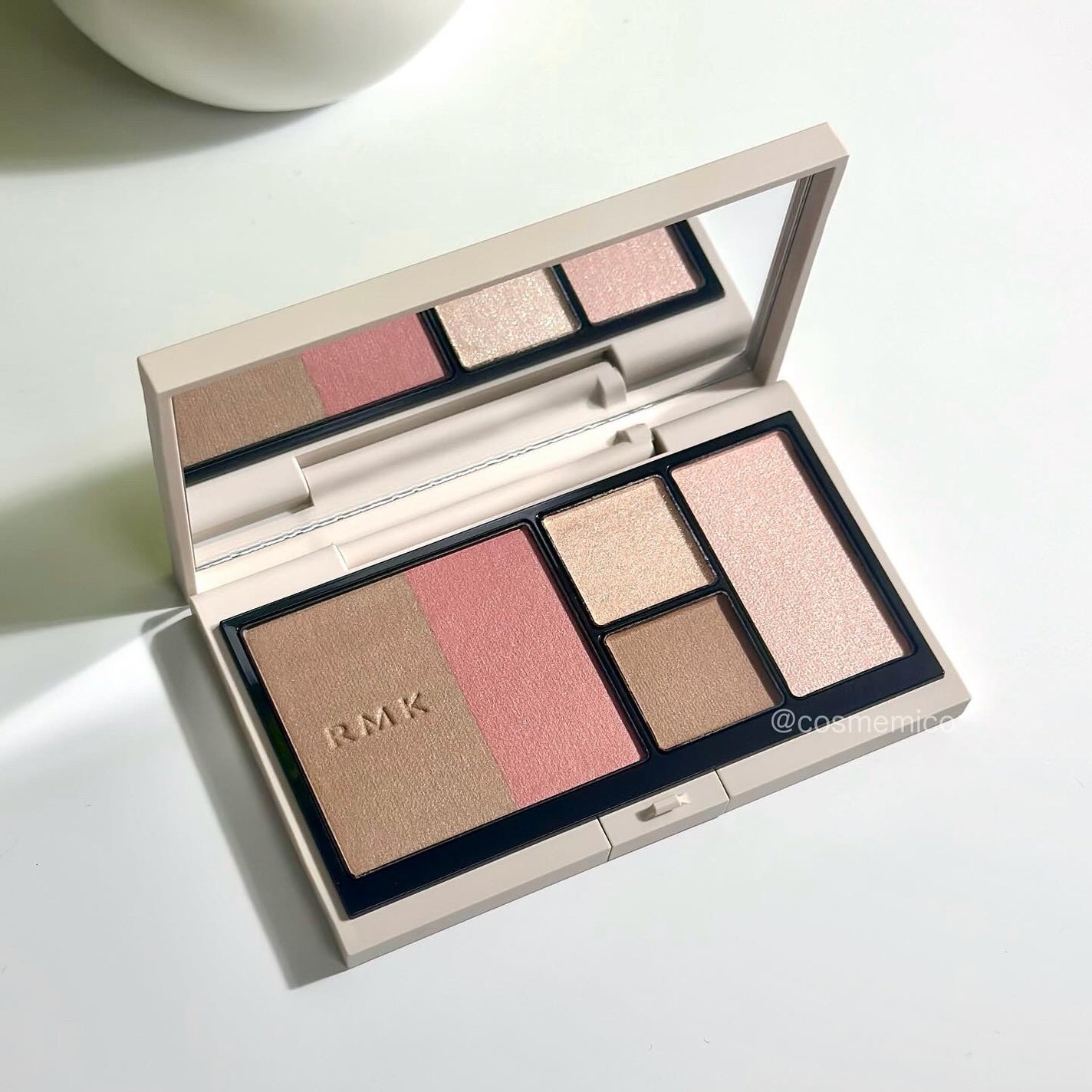 RMK シェイド&グロウ フェイスパレット /RMK/アイシャドウパレットを使ったクチコミ(2枚目)