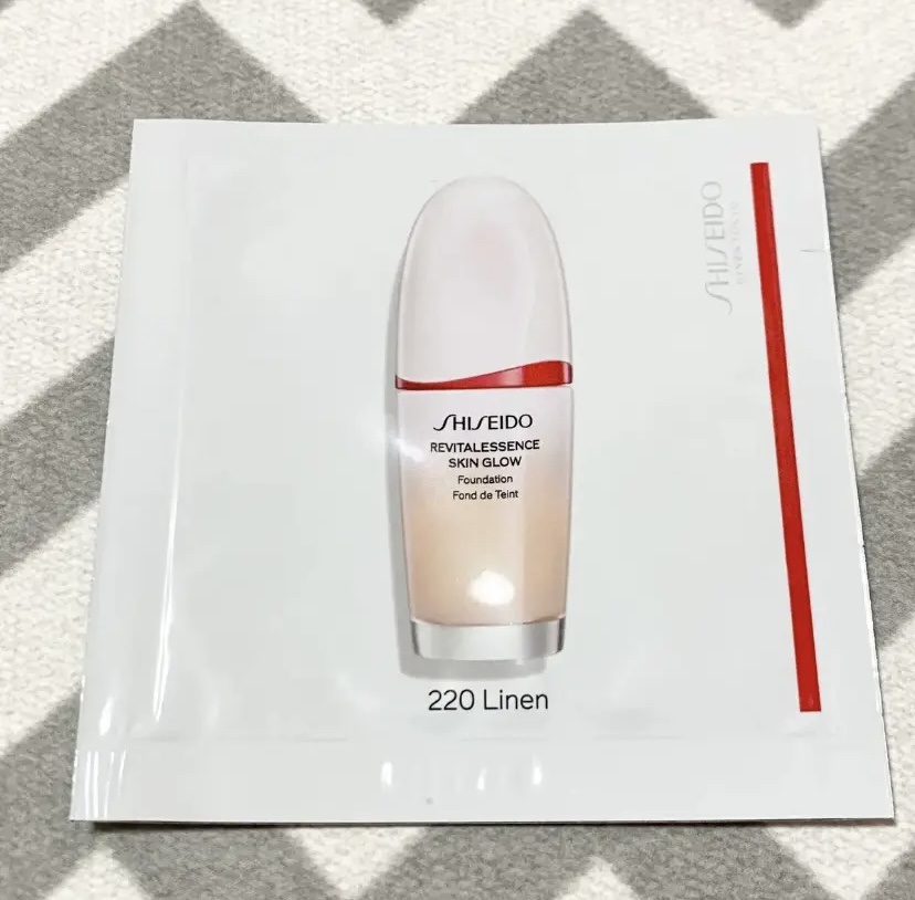 エッセンス スキングロウ ファンデーション/SHISEIDO/リキッドファンデーションを使ったクチコミ（1枚目）