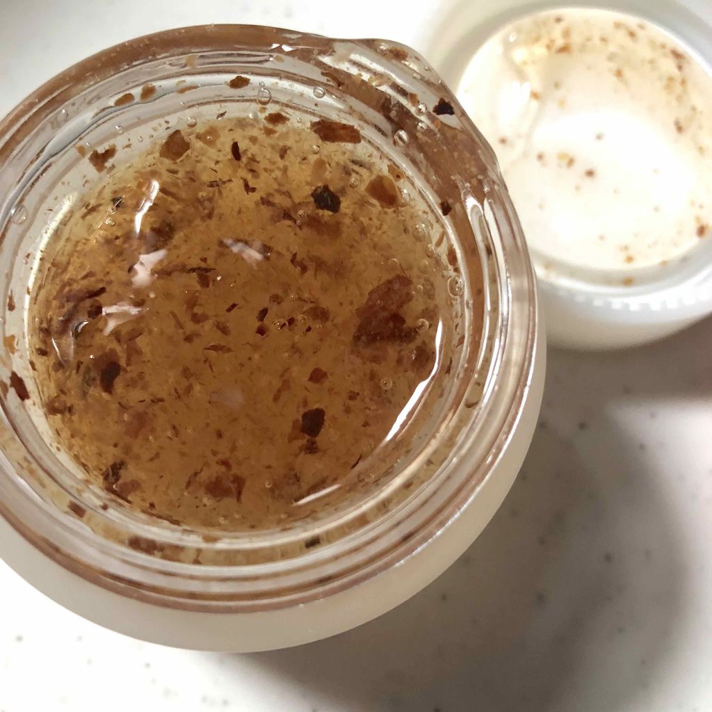 りお【美容好き元会社員】 on LIPS 「普段あまりシートマスクをする習慣の無い私最近目下お気に入りのこ..」(2枚目)