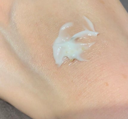 ビューティーチャージ ナイトスペリア/アトリックス/ハンドクリームを使ったクチコミ(3枚目)