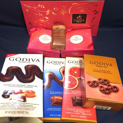 こすめのーと on LIPS 「GODIVAのチョコレート🍫が、いつの間にか食べないから冷蔵庫..」(1枚目)