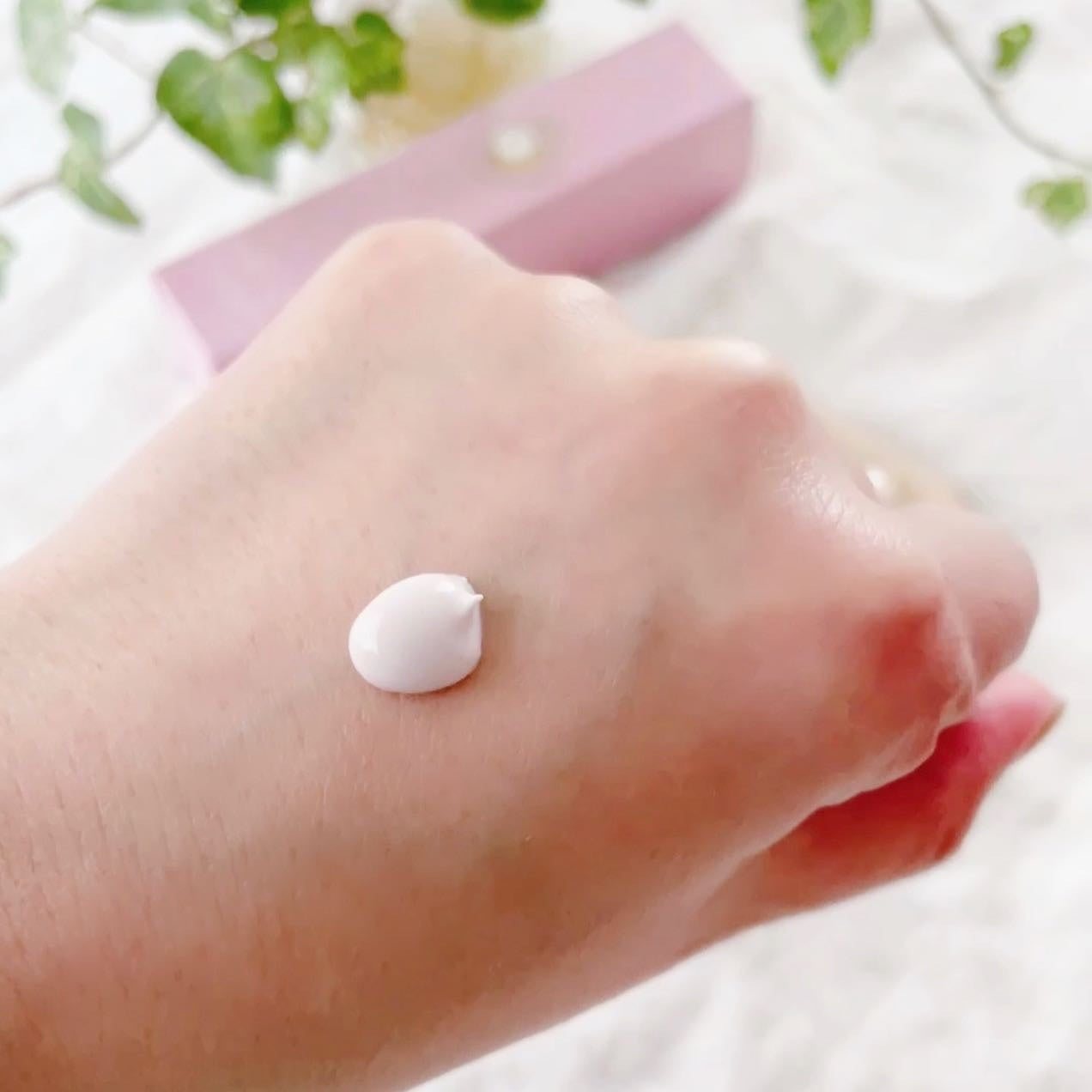 コラーゲンモイスチャーカラーコントロール/illuN/化粧下地を使ったクチコミ(3枚目)