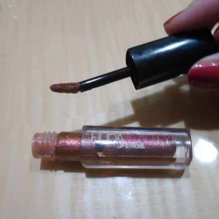 DEMI MATTE CREAM LIPSTICK/Huda Beauty/口紅を使ったクチコミ(3枚目)