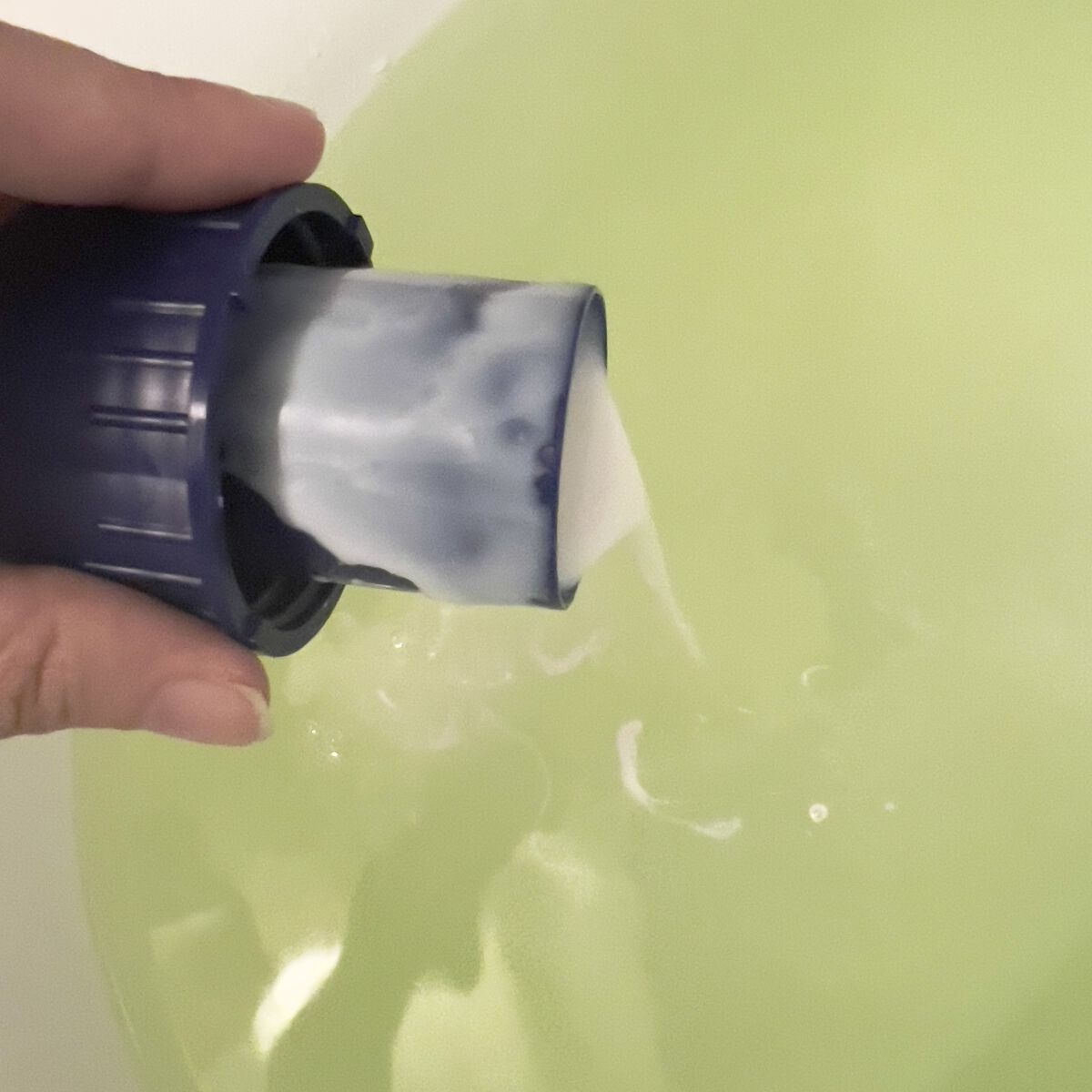 濃厚しっとり入浴液 ホワイトフローラルの香り/薬用ソフレ/保湿系入浴剤を使ったクチコミ（3枚目）