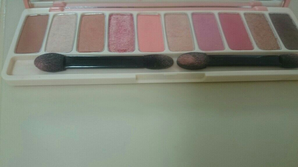 プレイカラー アイシャドウ/ETUDE/アイシャドウパレットを使ったクチコミ（2枚目）