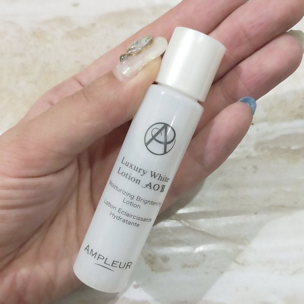 ラグジュアリーホワイト ローションAO II/アンプルール/化粧水を使ったクチコミ(1枚目)