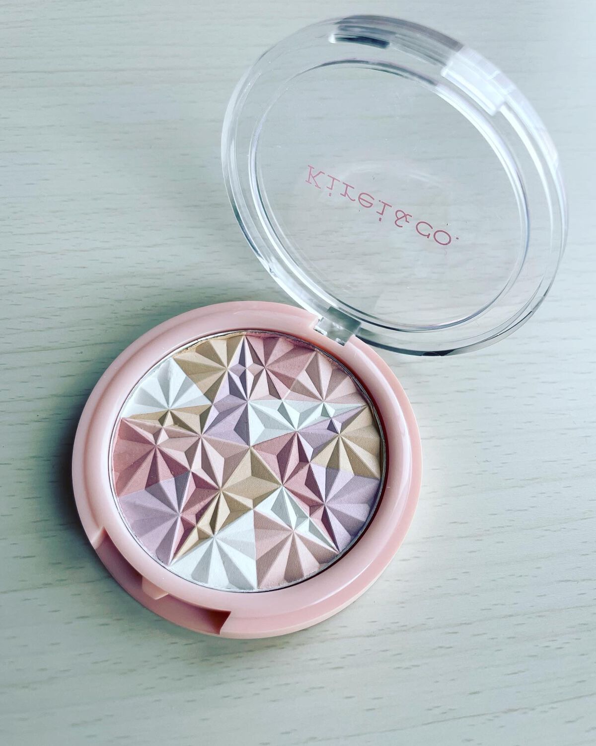 トーンアップフェイスパウダー/Kirei&co./プレストパウダーを使ったクチコミ(1枚目)