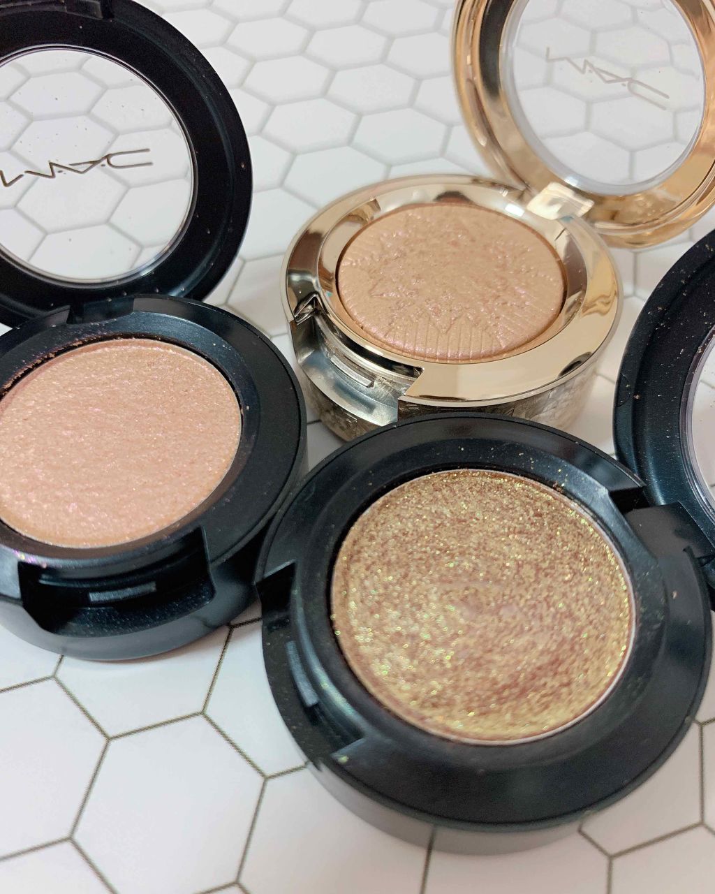 エクストラ ディメンション アイシャドウ/M・A・C/単色アイシャドウを使ったクチコミ（1枚目）