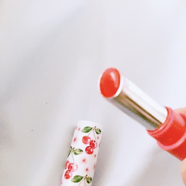 DHC ピュアカラー リップクリームのクチコミ「使い切りコスメです。

DHC
ピュアカラー リップクリーム

まだすこーしだけあるので
最後.....」（3枚目）