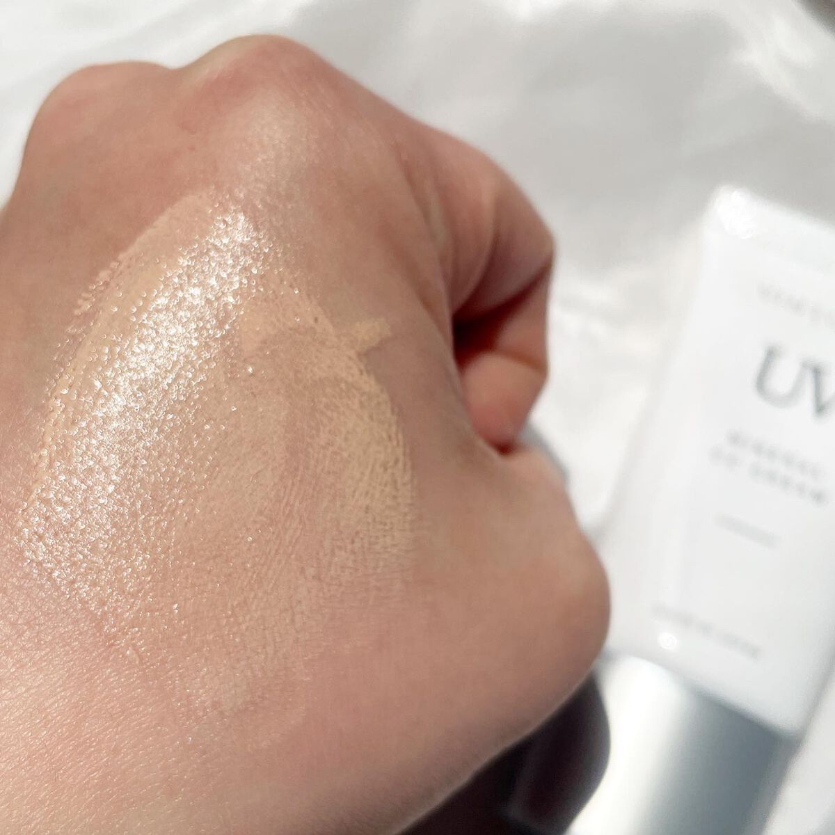 ミネラルシルクファンデーション(ケース・パフ付)/ヴァントルテ/パウダーファンデーションを使ったクチコミ(2枚目)