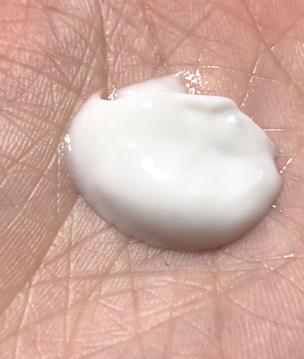 トランシーノ 薬用ホワイトニングエッセンス/トランシーノ/美容液を使ったクチコミ（3枚目）