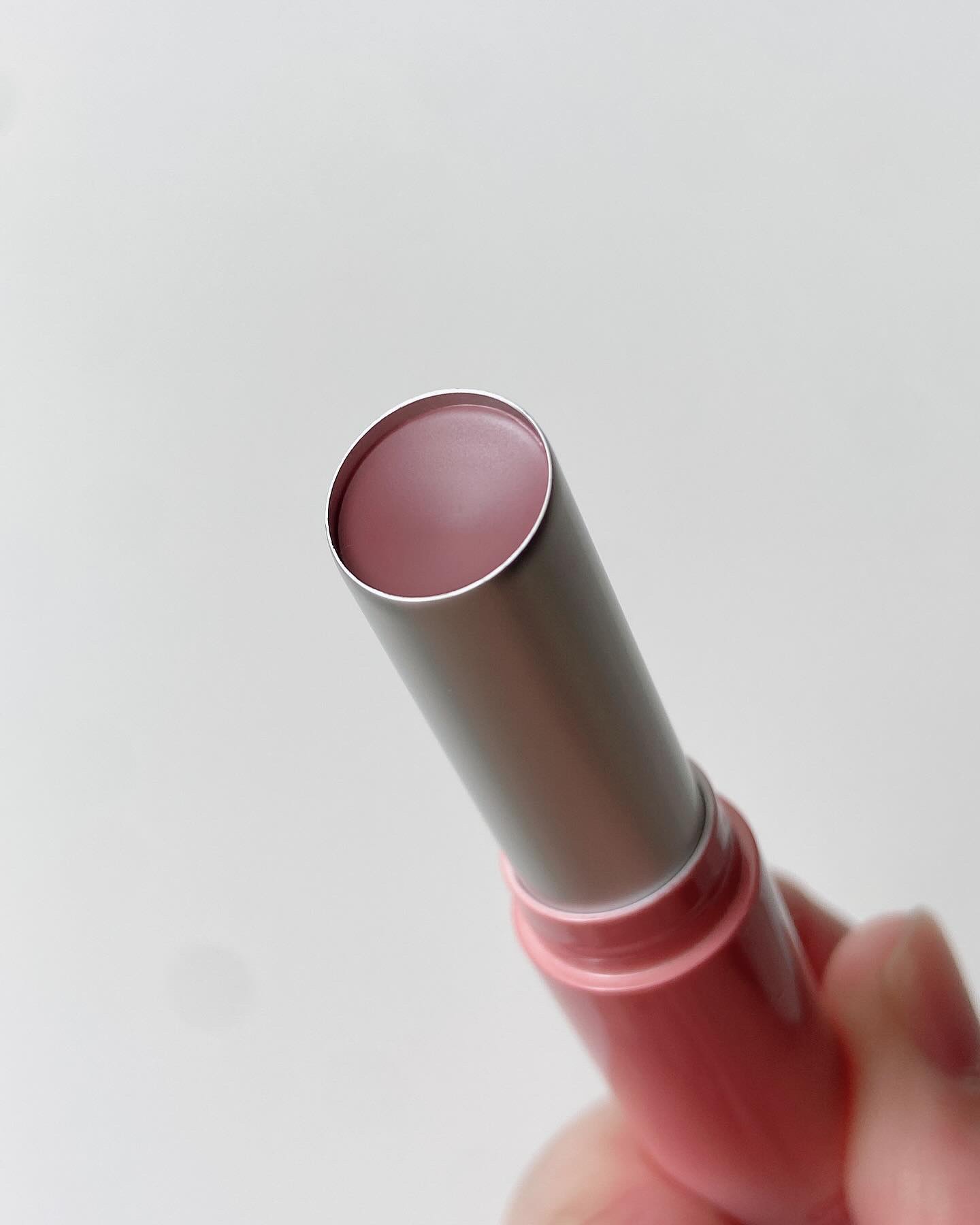 グラスティングメルティングバーム/rom&nd/リップバームを使ったクチコミ（3枚目）