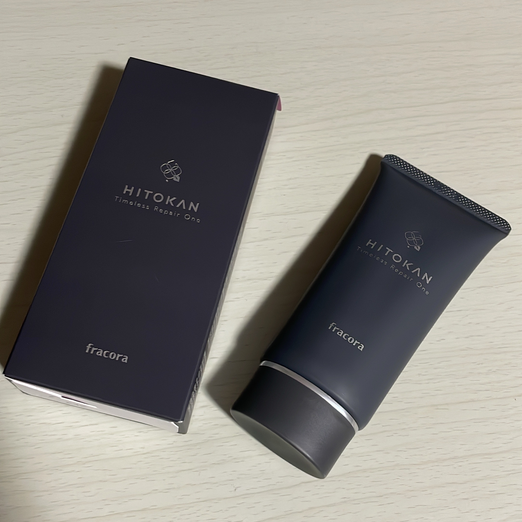 HITOKAN タイムレスリペアワンGR/fracora/オールインワン化粧品を使ったクチコミ（1枚目）