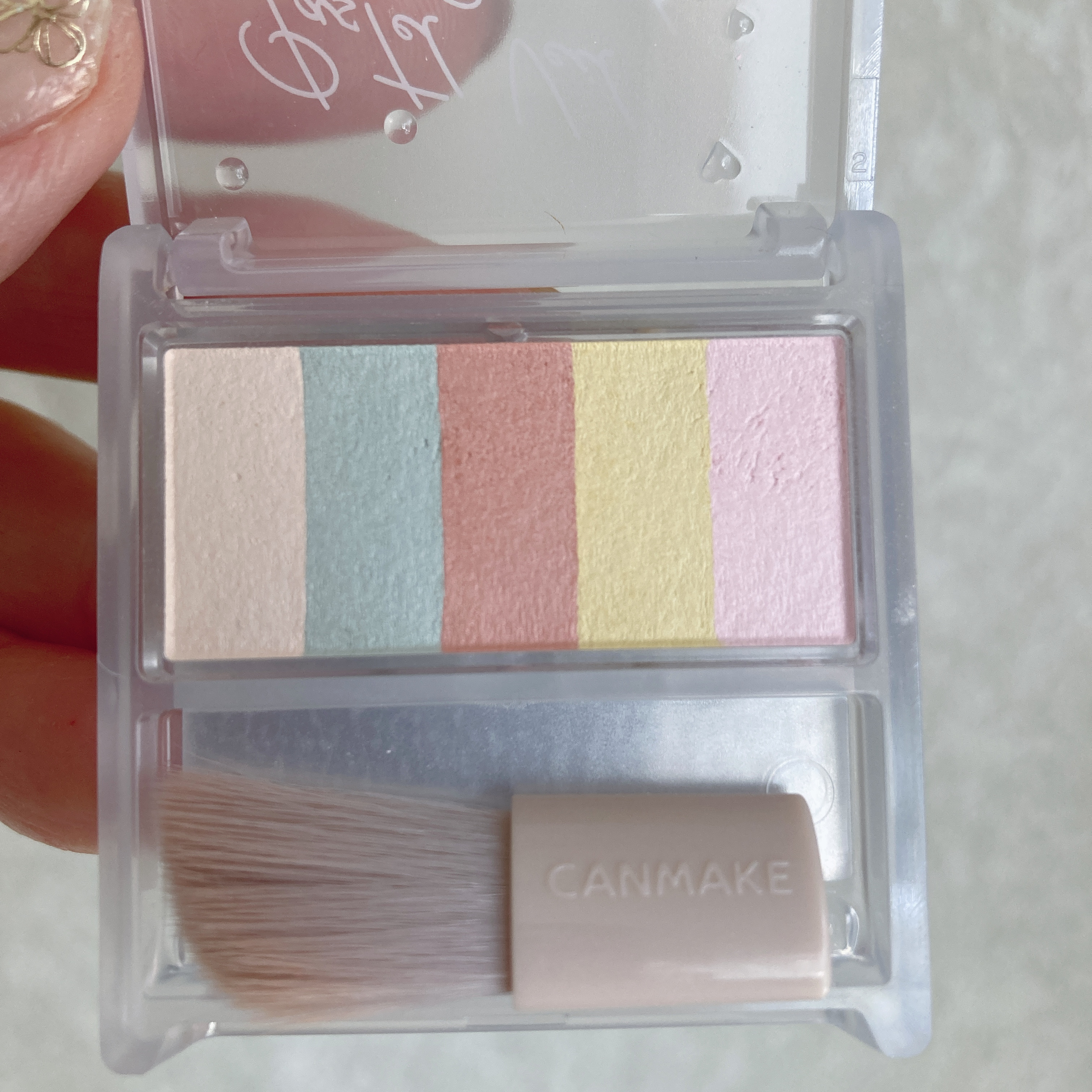 パステルヴェールコンシーラー/キャンメイク/パレットコンシーラーを使ったクチコミ（3枚目）