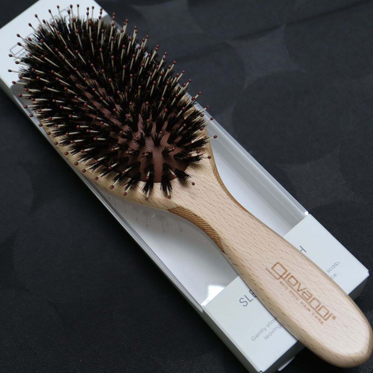 スリーキーブラシ/giovanni/ヘアブラシを使ったクチコミ（1枚目）