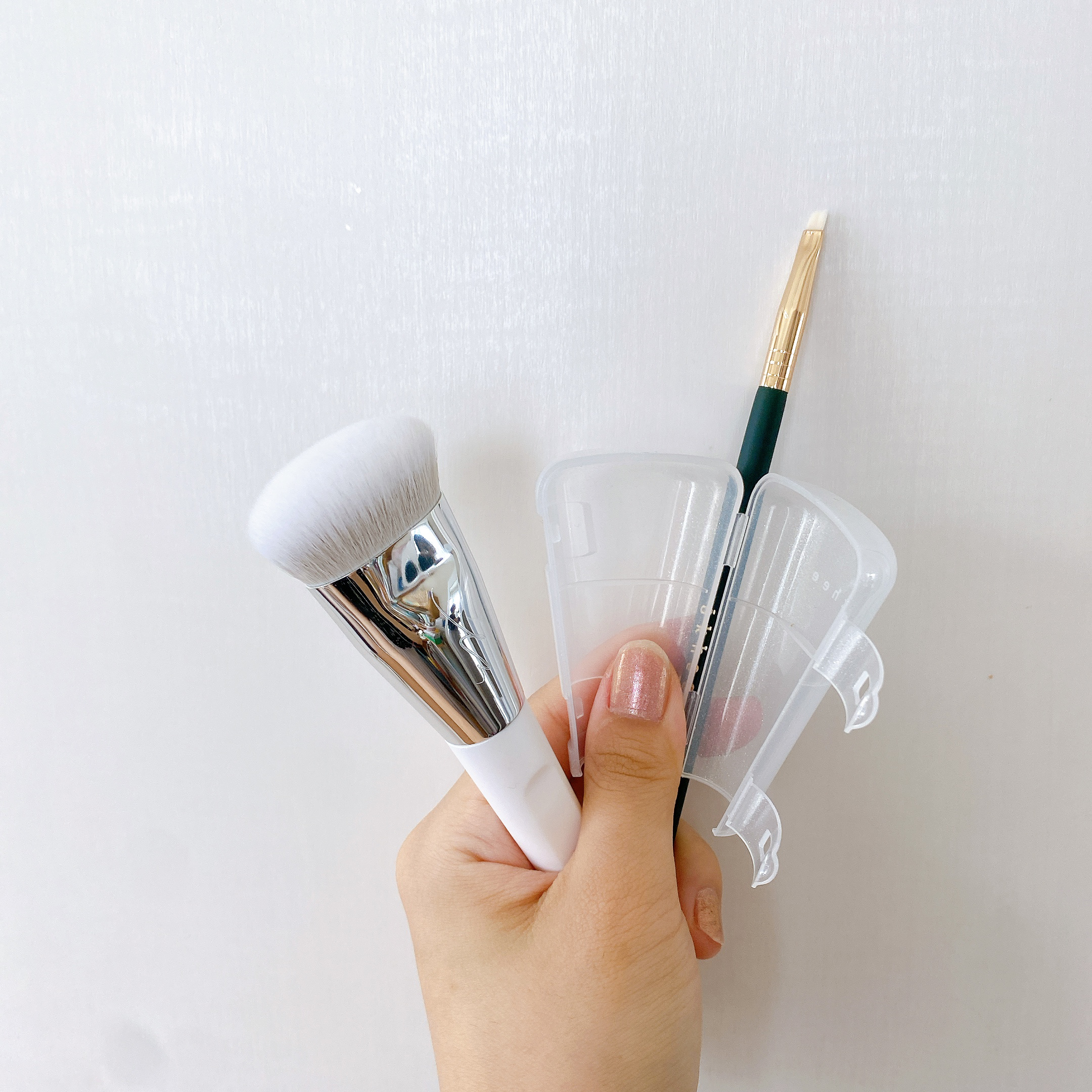 okhee 白玉ファンデーションブラシ/SOOA DOR/メイクブラシを使ったクチコミ（3枚目）