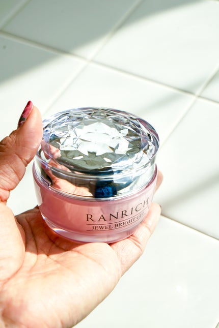 薬用美白オールインワン宝石ジェル/RANRICH/オールインワン化粧品を使ったクチコミ(6枚目)