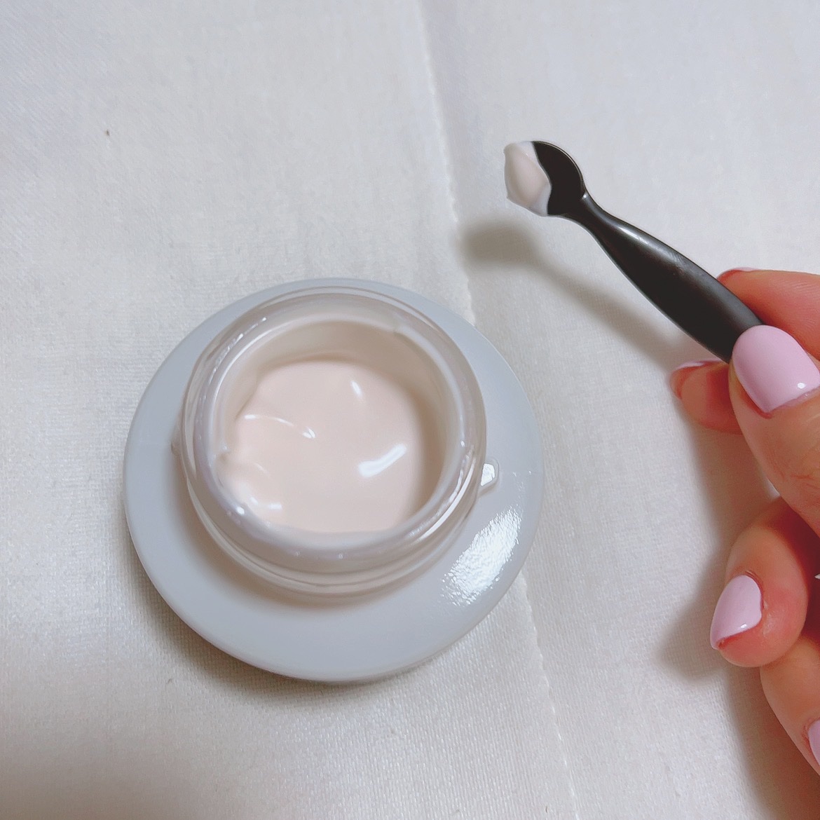 クリーム　イン　デイ/KANEBO/フェイスクリームを使ったクチコミ（2枚目）