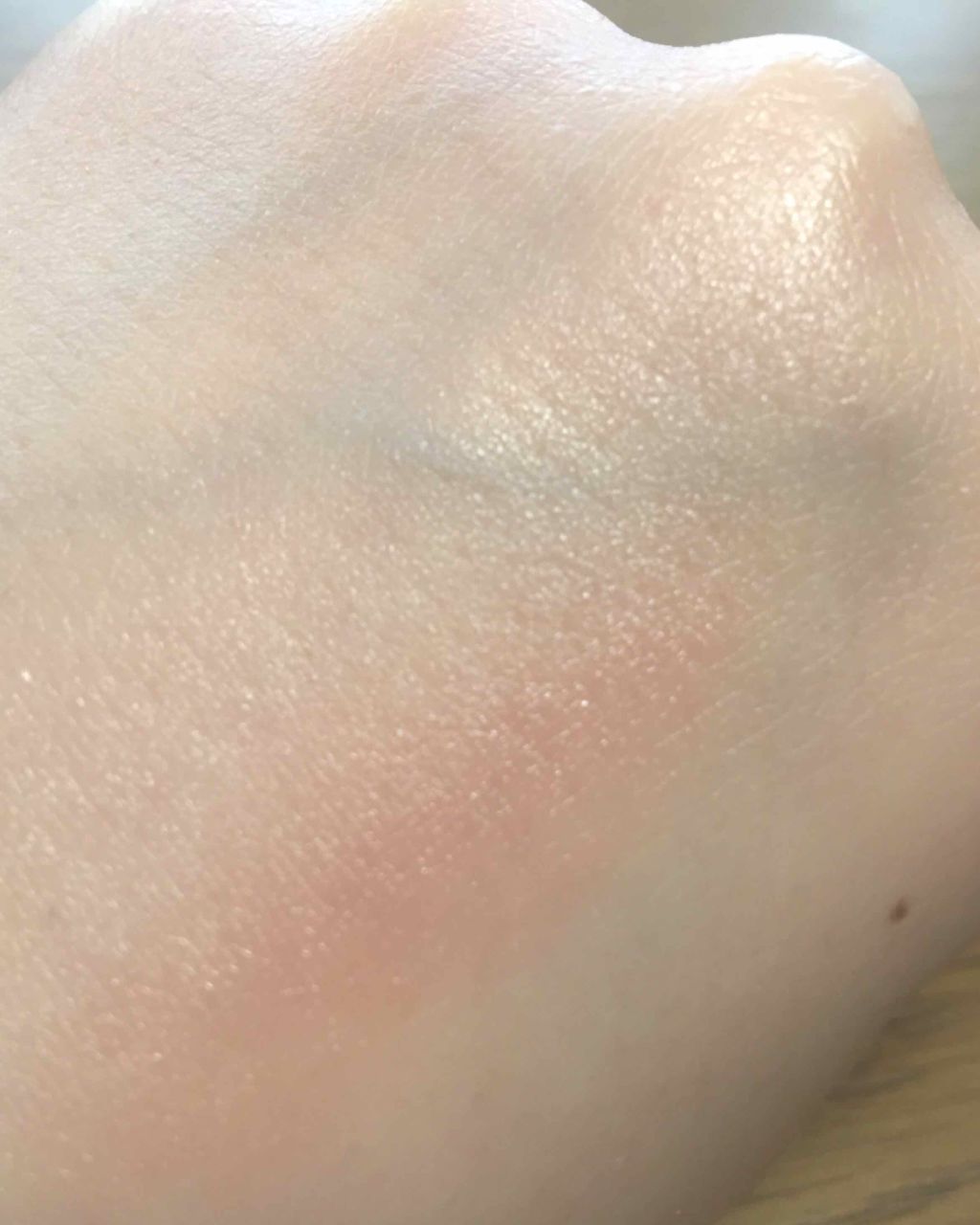 リップコンシャス プロテクター/THREE/リップクリームを使ったクチコミ（2枚目）