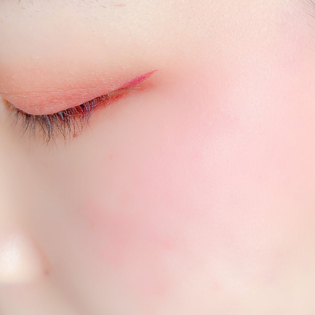 スキルレスライナー/LUMIURGLAS/リキッドアイライナーを使ったクチコミ(7枚目)