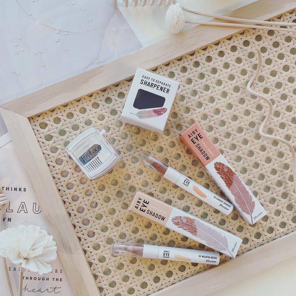 ジョイココ エアリーアイシャドウ/Joy.coco(ジョイココ)/単色アイシャドウを使ったクチコミ(1枚目)