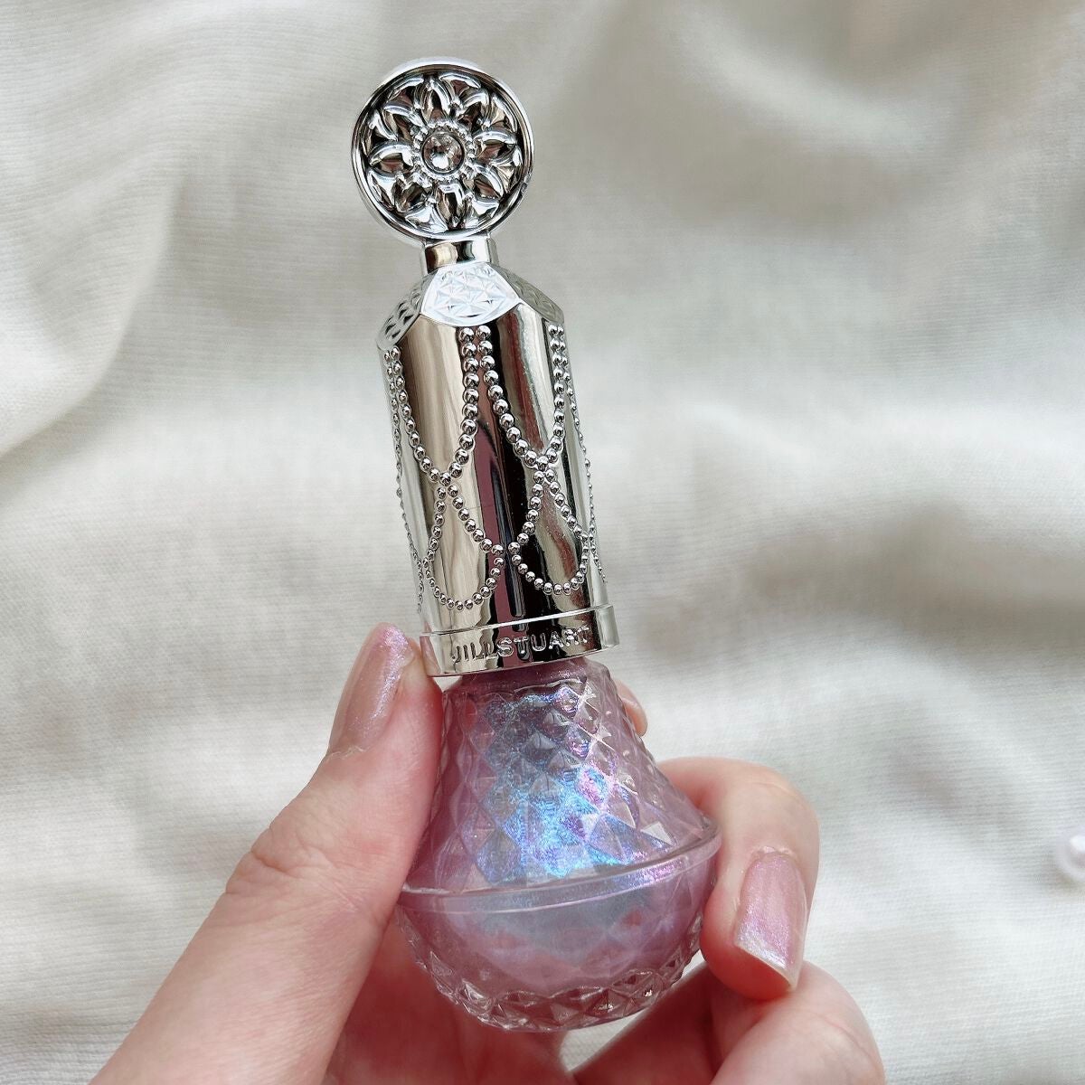 フレグラント ネイルラッカー/JILL STUART/マニキュアを使ったクチコミ(4枚目)