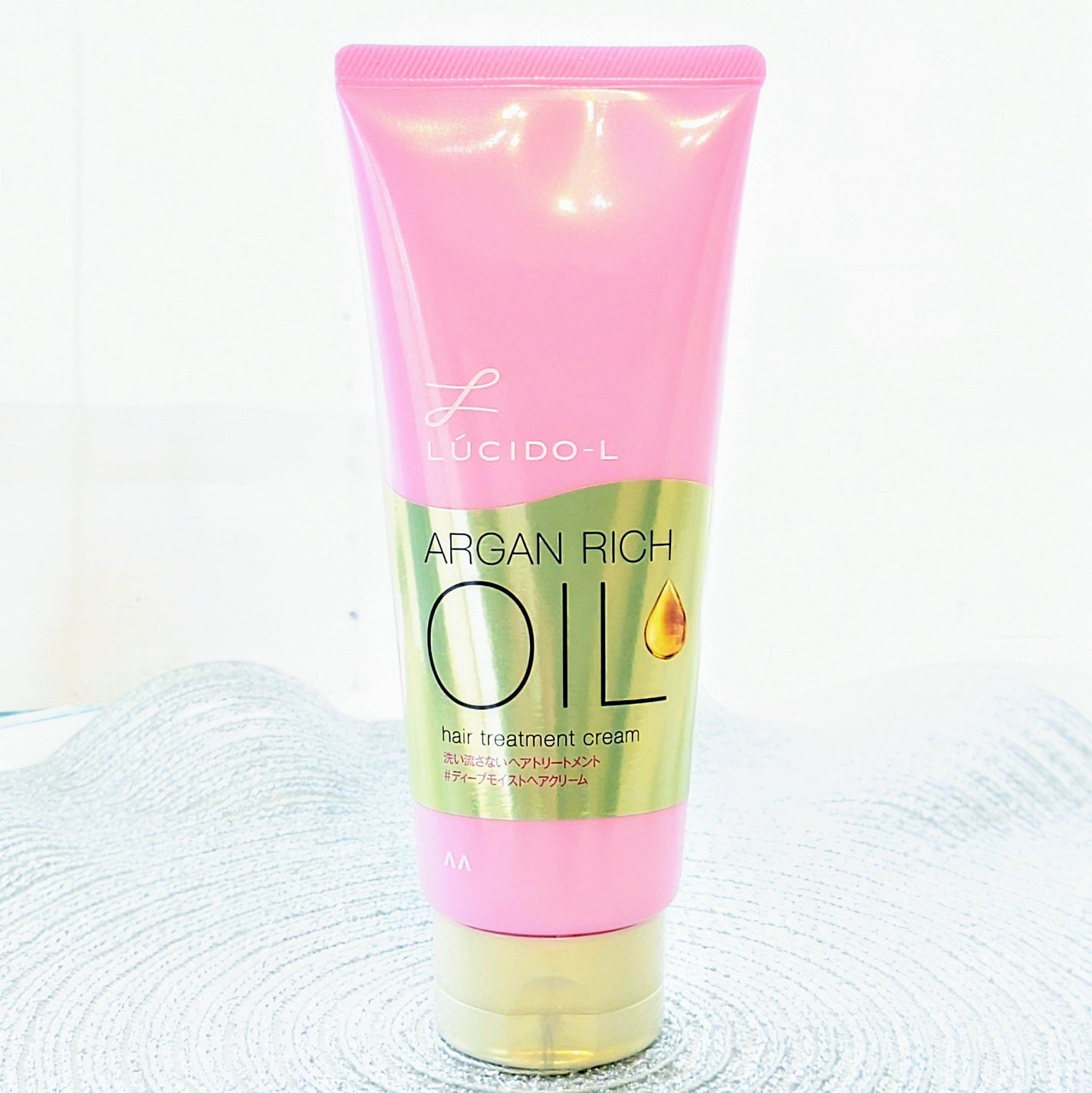 オイルトリートメント #ディープモイストヘアクリーム/ルシードエル/ヘアオイルを使ったクチコミ(4枚目)