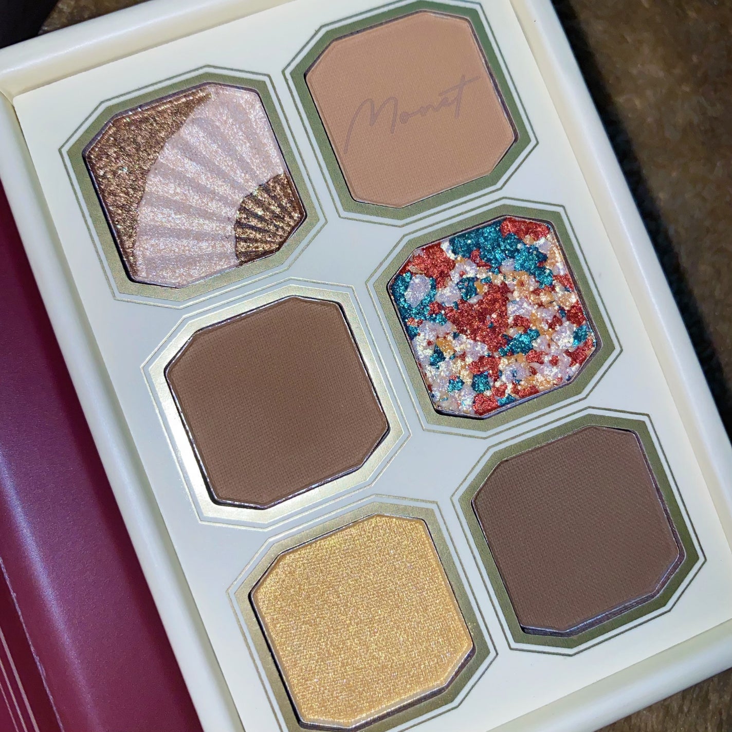 絵画アイシャドウパレット/MilleFée/アイシャドウパレットを使ったクチコミ(2枚目)