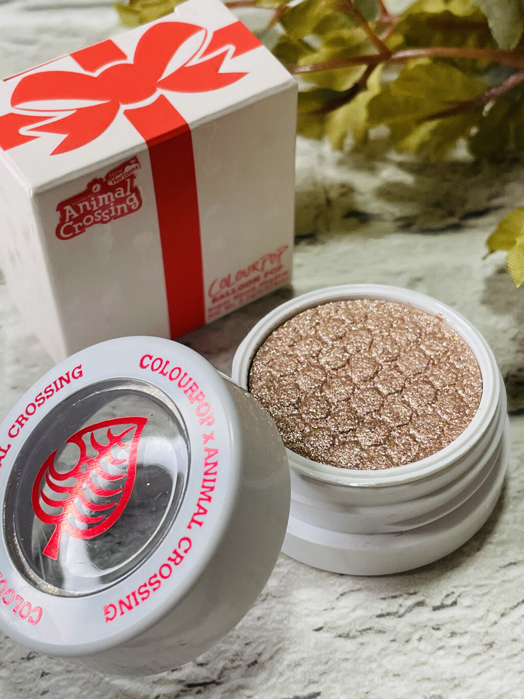 Super Shock Shadow/ColourPop/単色アイシャドウを使ったクチコミ（2枚目）