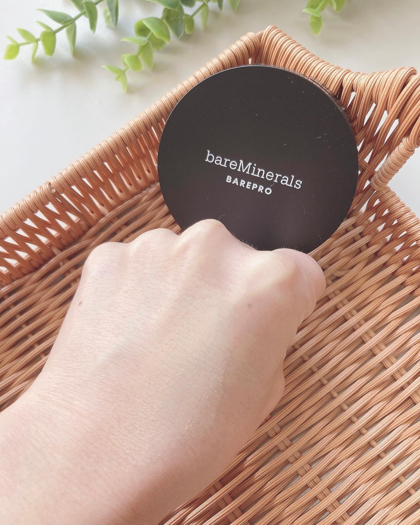 ベアプロ 16HR パウダー ファンデーション/bareMinerals/パウダーファンデーションを使ったクチコミ(4枚目)