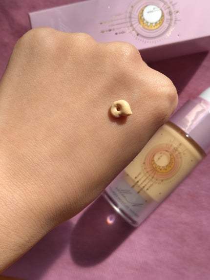 コラーゲンモイスチャースキンベース/illuN/化粧下地を使ったクチコミ(2枚目)