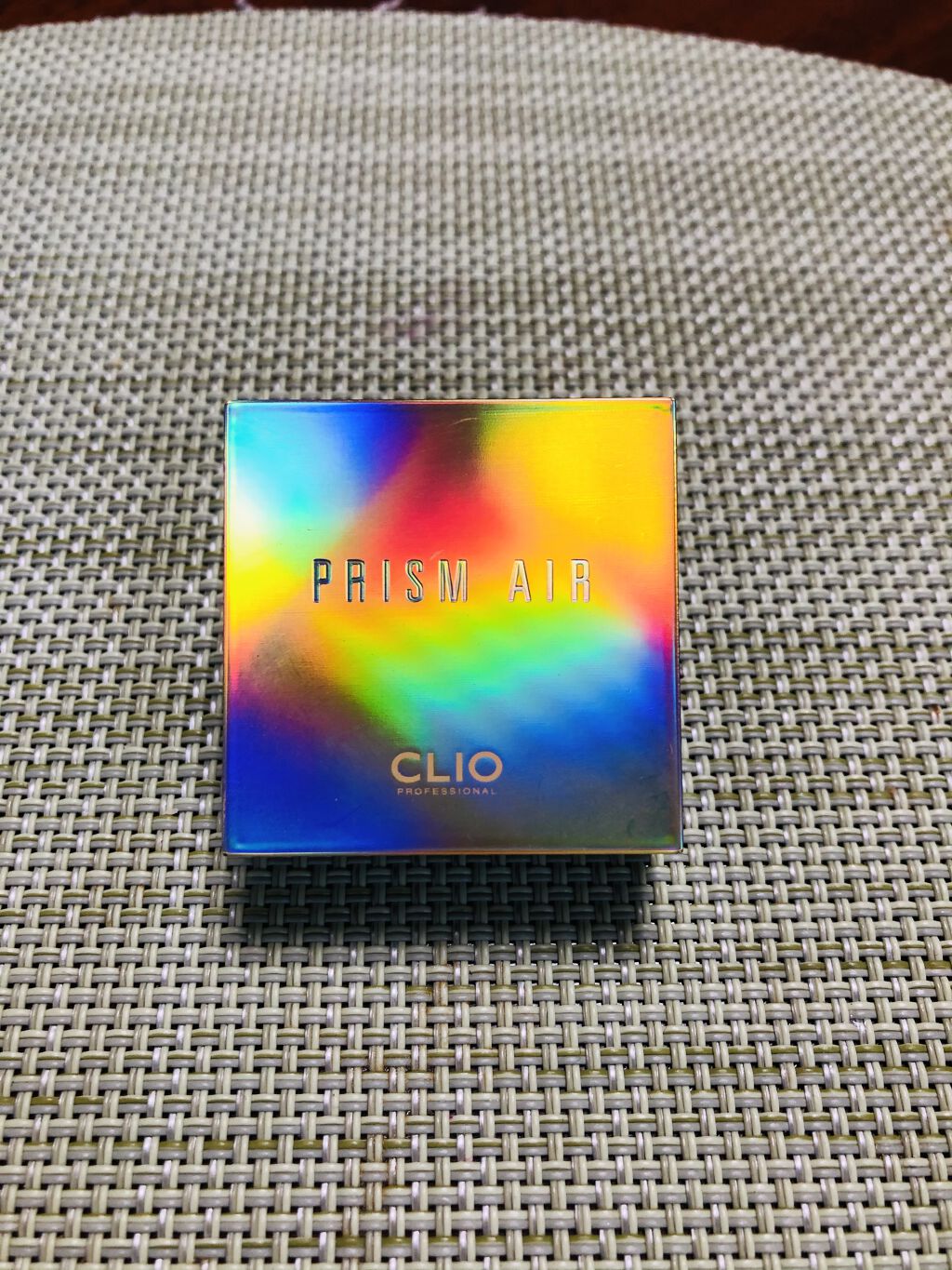 プリズム エアー シャドウ/CLIO/単色アイシャドウを使ったクチコミ（1枚目）