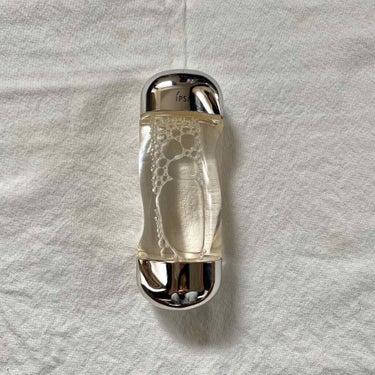 【おすすめハイプラ化粧水 01 】

✔️えっ？インテリアですか？
「はい、もはや洗面台に飾れるインテリアです。」
ってくらいかっこいい🥺

−−−
#IPSA 
#ザ ・タイムRアクア
200ml ¥