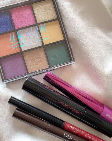 UR GLAM　BLOOMING EYE COLOR PALETTE/U R GLAM/アイシャドウパレットを使ったクチコミ（3枚目）