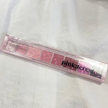 【PERIPERA オール テイク ムード パレット11 PINK:TEREST】 

コスパ最強8色パレット🎨

ラメ3色 マット5色のピンク系 💖

1番上のラメは瞼にも涙袋にも使いやすく、キラキラ