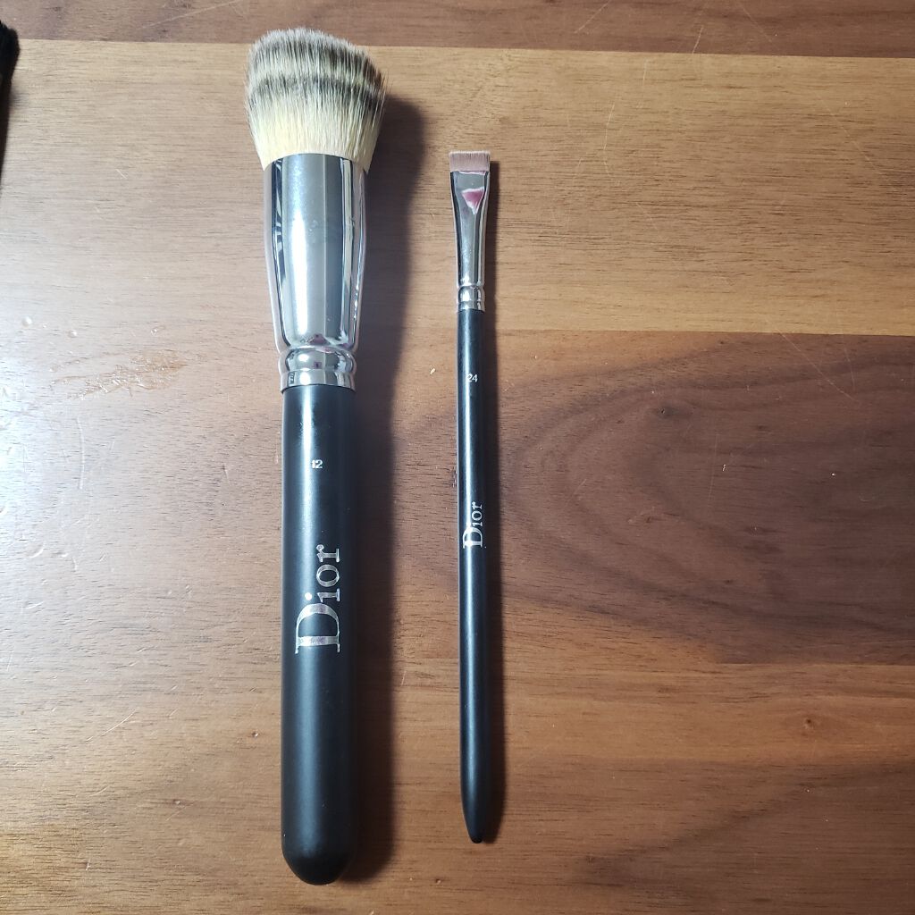 B524 アイブロウ 斜め/白鳳堂/メイクブラシを使ったクチコミ（2枚目）